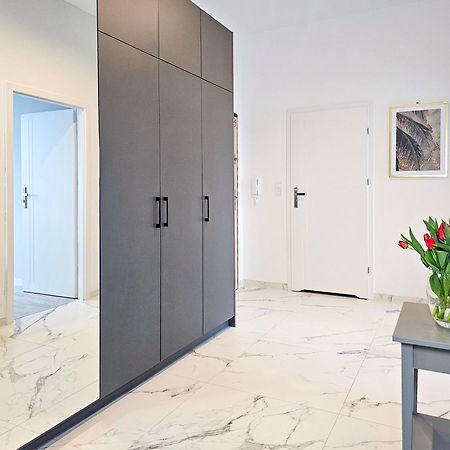 Visit Baltic - Platan Tower Grey Swinoujscie Exterior foto