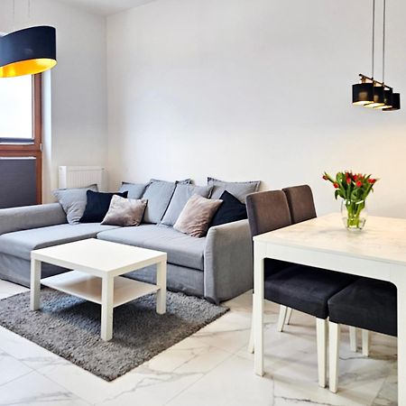 Visit Baltic - Platan Tower Grey Swinoujscie Exterior foto