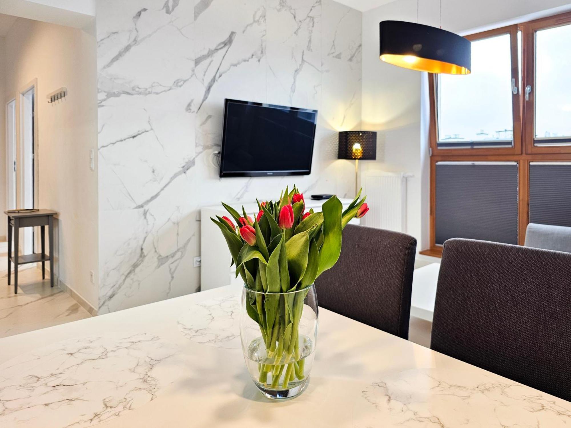 Visit Baltic - Platan Tower Grey Swinoujscie Exterior foto