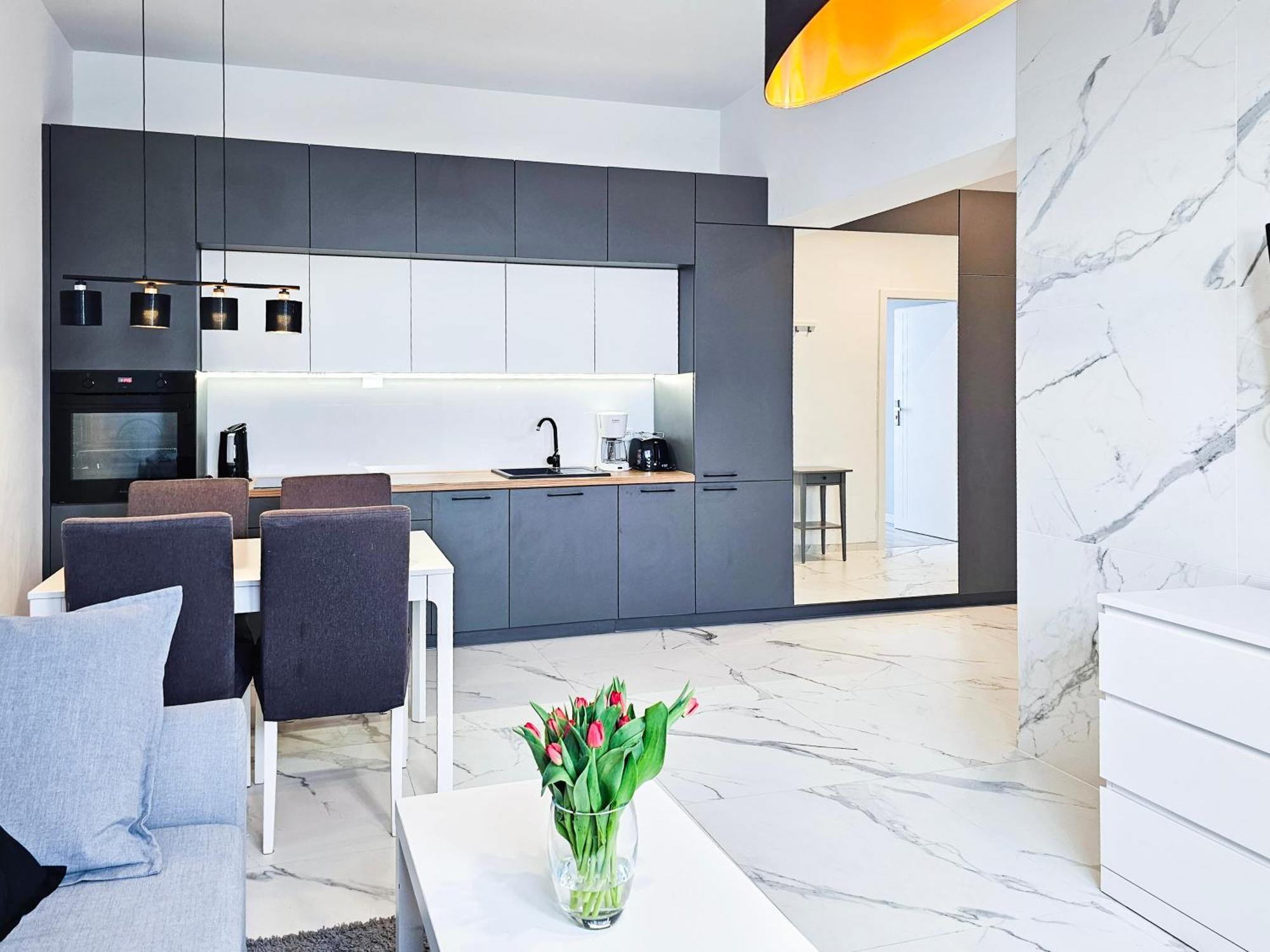 Visit Baltic - Platan Tower Grey Swinoujscie Exterior foto